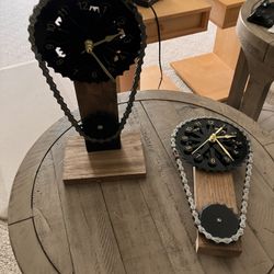 Table And Wall bike chain clocks