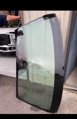 2026 Chevy Tahoe windshield