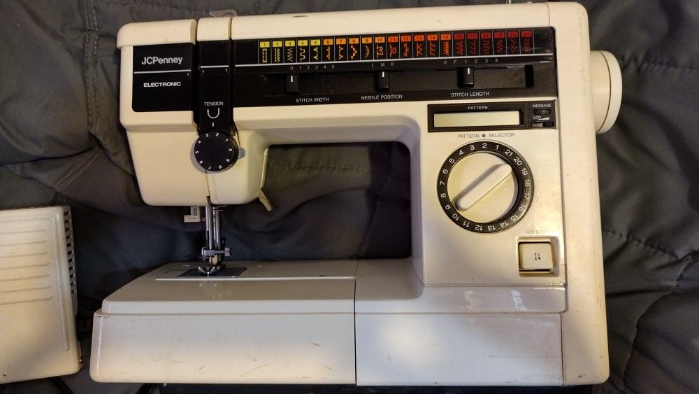 Jc Penny Electric Sewing Machine Model 7029