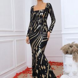 Prom Dress Square Neck Mermaid Hem Sequin Dress Size XS Black And Gold