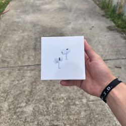 Apple AirPods Pro 2nd Gen 