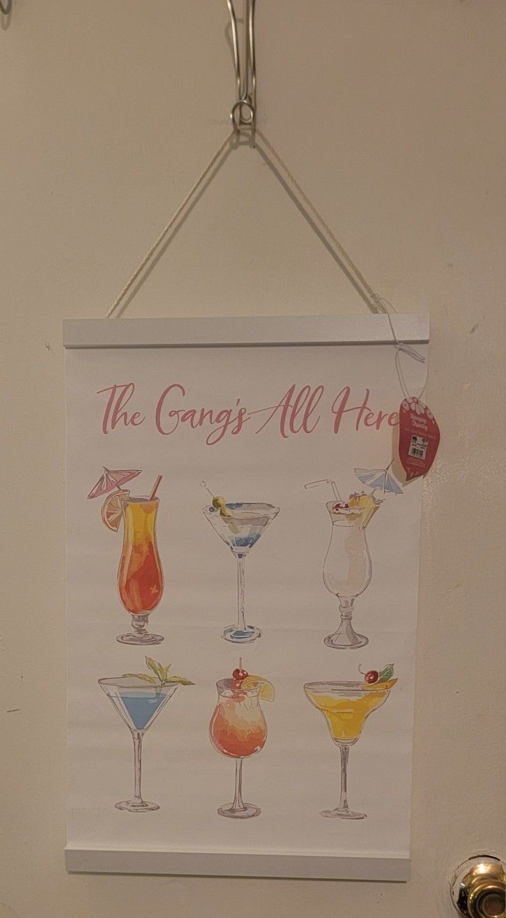 The Gang's All Here" mixed drink hanging banner. 14" x 22"
