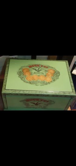 Cigar HUMIDOR Rare Handcrafted Vintage