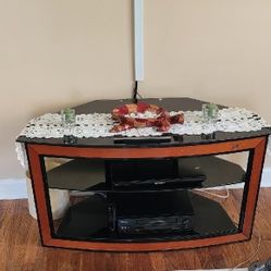 TV Stand/shelves 