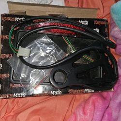 LED LICENSE PLATE FRAME