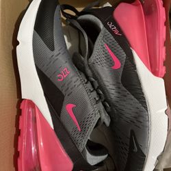 Nike Air Max 270