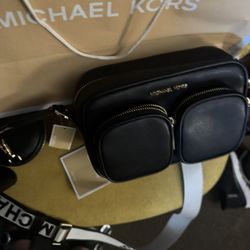 New Michael Kors Crossbody Purse With Tags