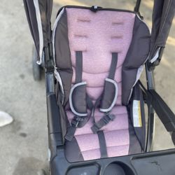 BabyTrend  stroller 