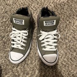 mens green camo converse shoes size 7.5