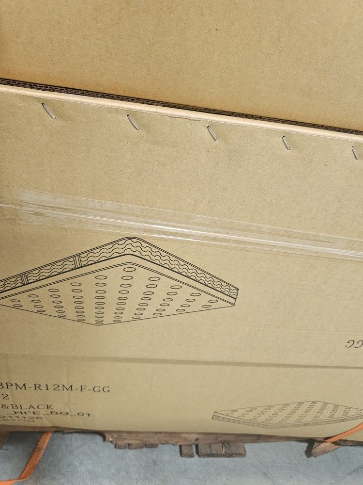 King Size Mattress (NEW)