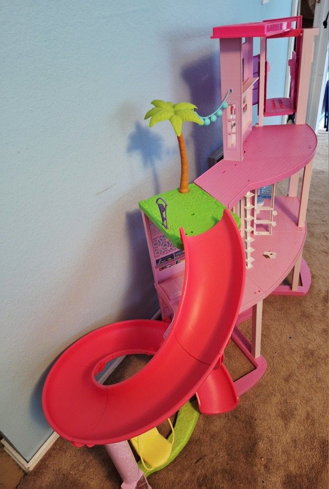 Barbie Dream House