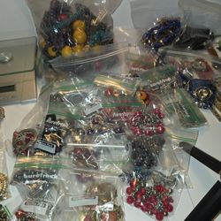 Best Offer. Tons Of Jewelry 