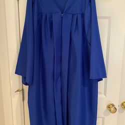 Jostens Graduation Gown  5’4” to 5’6”