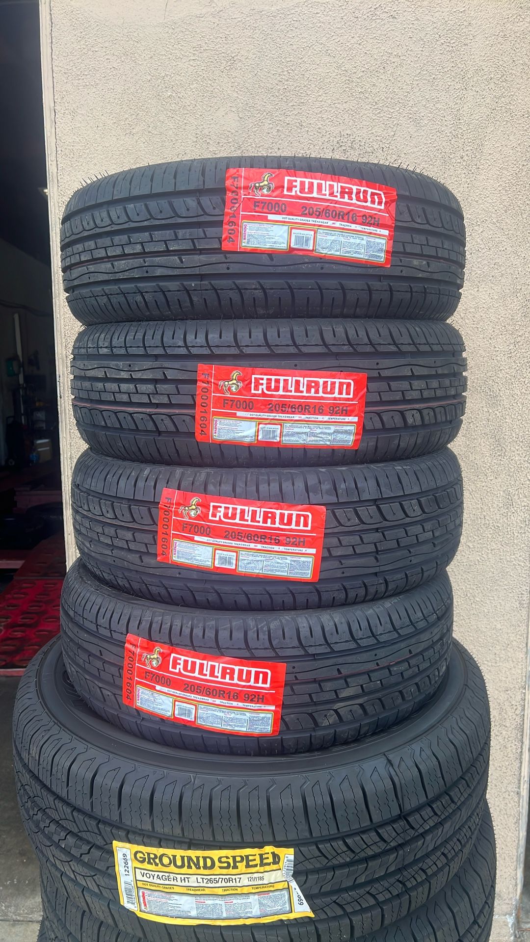 set Of 4 Tire Fullrun 205/60/16 Installed And Balanced 