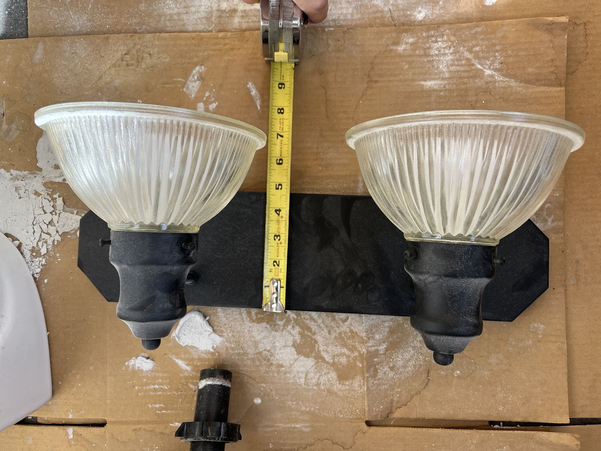 Light Sconce