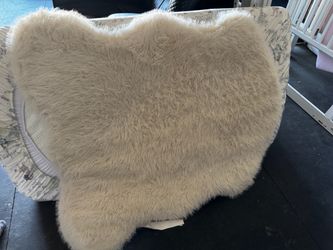 Cream Faux Fur dog bed