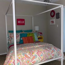 Full Size Metal Canopy Bed