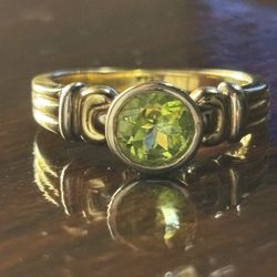 14K Gold Peridot Ring Size 7.25, White and Yellow Gold