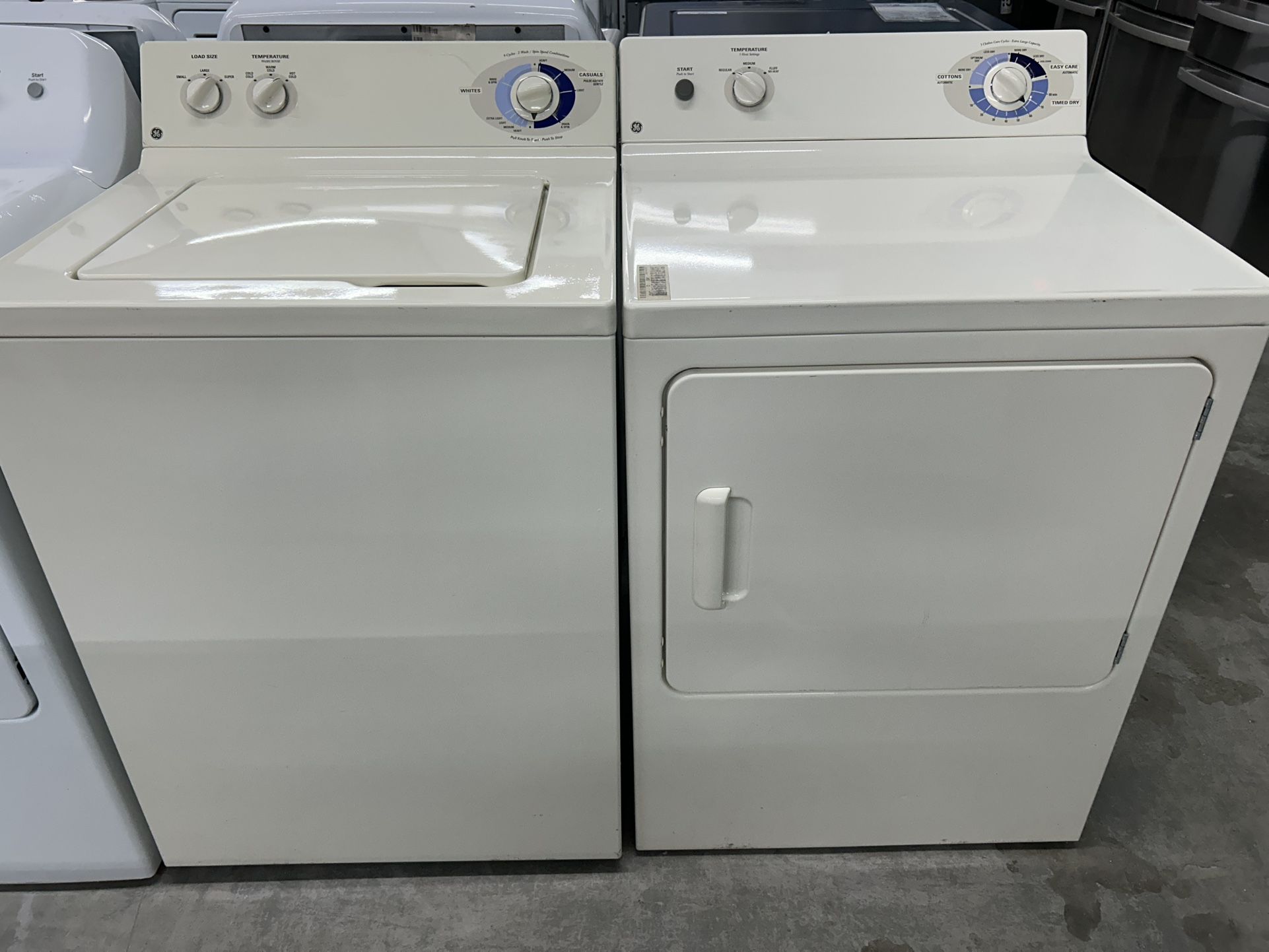 Matching GE Washer Dryer Set