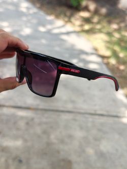 Prada sunglasses 😎 / new
