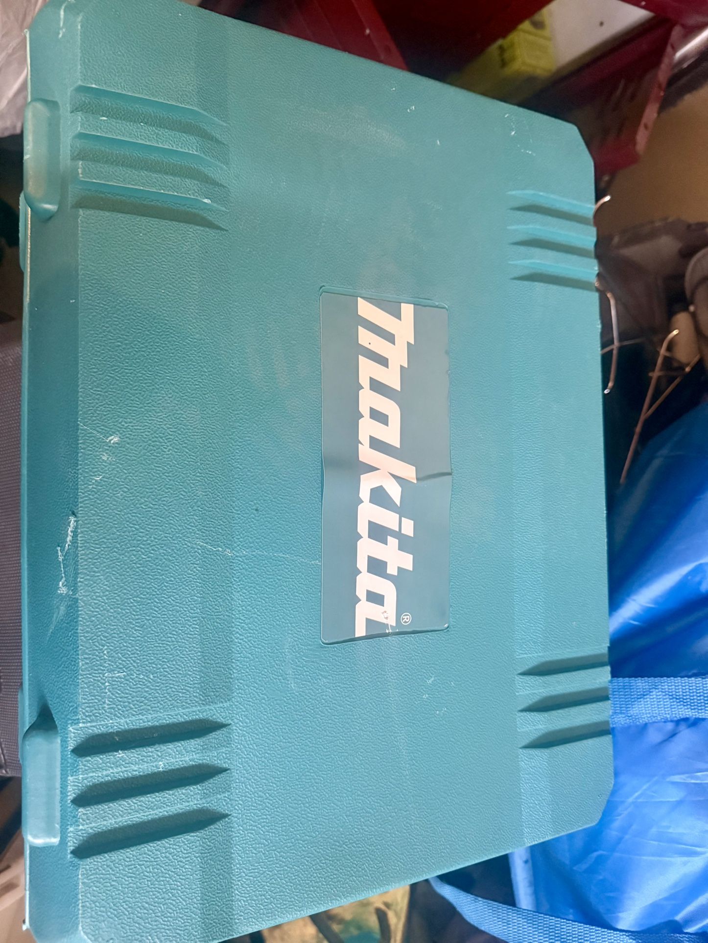 Makita Hammer W Bits