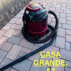 Casa Grande ,  Az. 5 gallon wet/dry vacuum /blower