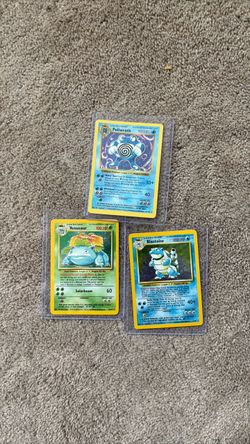 Holo Pokémon Cards