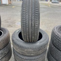 HANKOOK 225/55/18 LIKE NEW!!!!