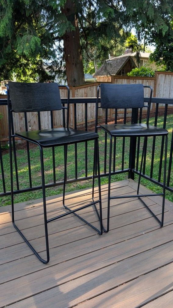 2 Black Metal Bar Stools