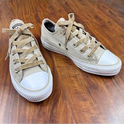 Converse Chuck Taylor All-Star - Alligator Suede & Velvet Laces - W US 5