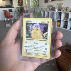 Shadowless Pikachu Yellow Cheeks MINT Pokemon Card