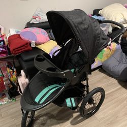 FREE* 3-Wheel Jogging Stroller – Good Condition