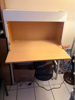 Desk súper bueno macizo