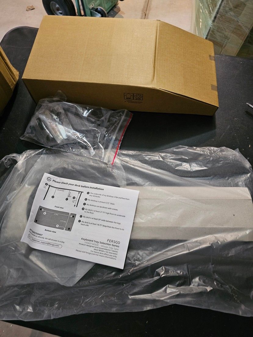 Under Desk Keyboard Tray, 20in x 11in Tray, 17.75in Track, One Knob Control, Undermount Sliding Computer Keyboard and Mouse Tray with Wrist Rest