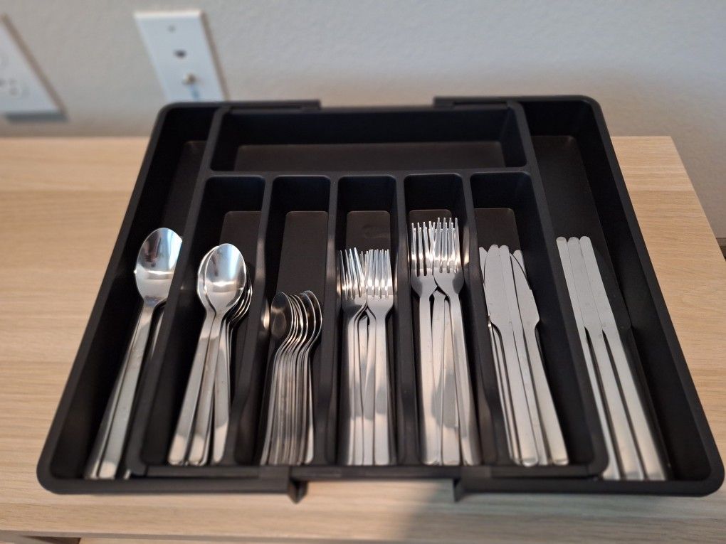 Ikea 365+ 56-Piece Flatware Set (cutlery, silverware) and Extendable Utensil Tray
