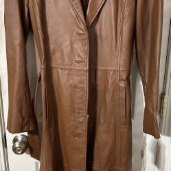 Women’s Coat Leather Size Medium 