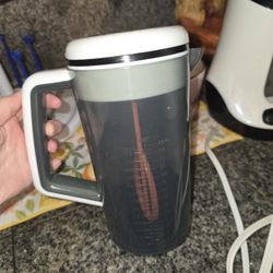 Pitcher Formula Mixer  