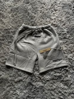 Essentials Shorts
