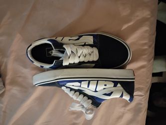 Vans Old Skool Low-Top Sneakers