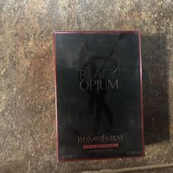 YSL BLACK OPIUM EAU DE PARFUM OVER RED 90ML