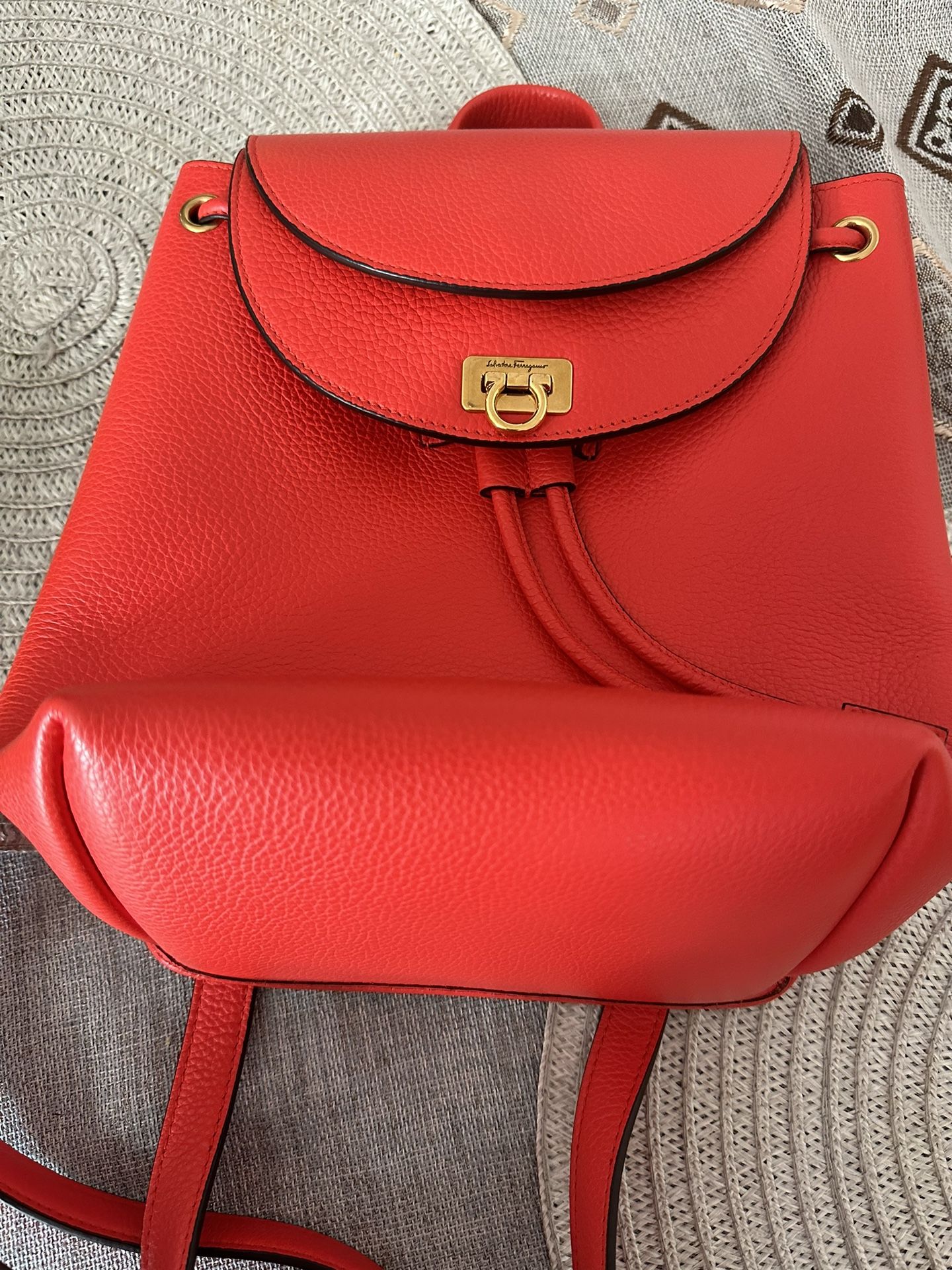 NEW CONDITION AUTHENTIC SALVATORE FERRAGAMO WOMENS BACKPACK/BAG FOR SALE