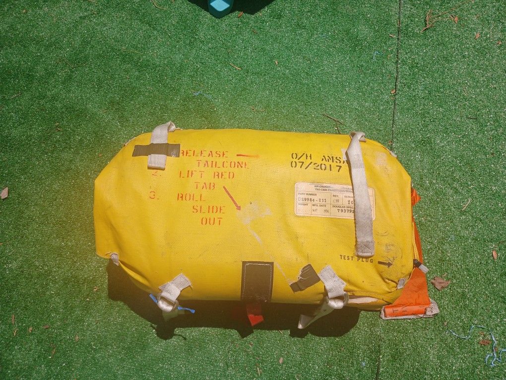 Aircraft Survival Raft Inflatable
