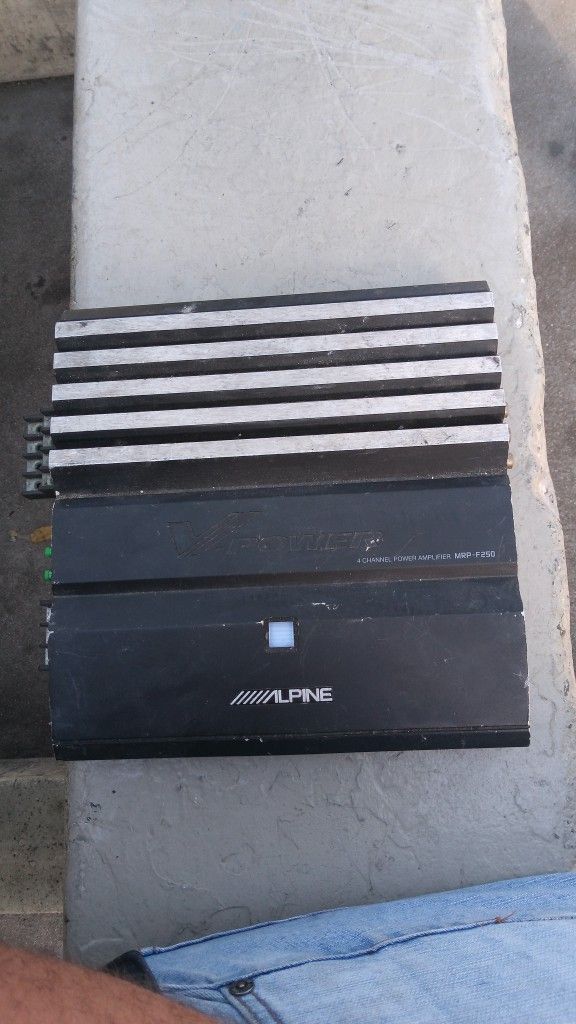Alpine V-power Mrp-f250 4 Channel Power Amplifier