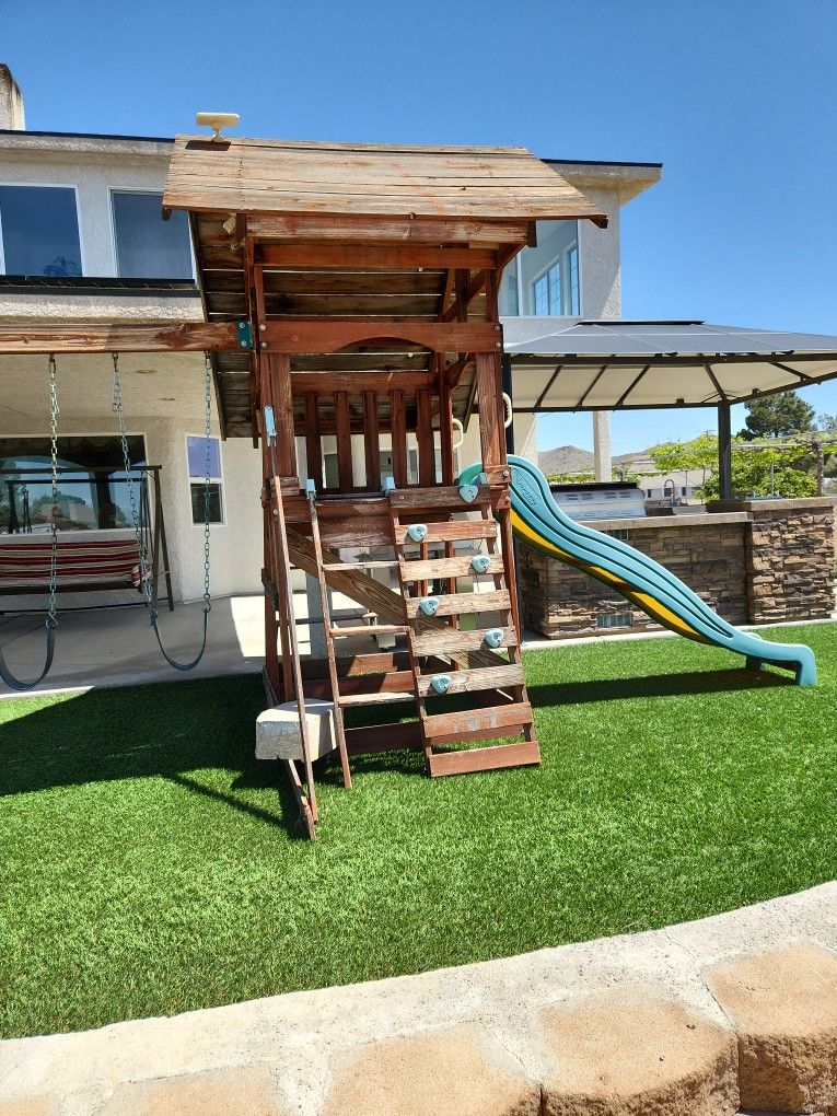 Play House And Swing Set 