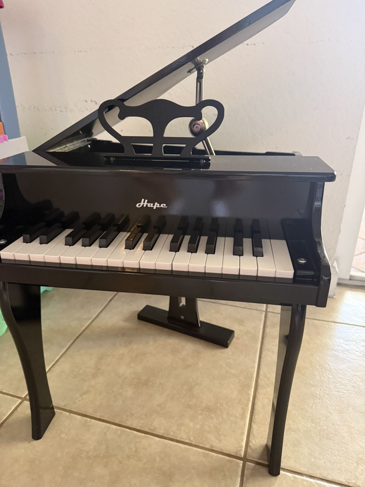 Hape Classic Grand Black Piano| Thirty Key Wooden Keyboard Musical Toy Set for Kids Age Year 3 and up