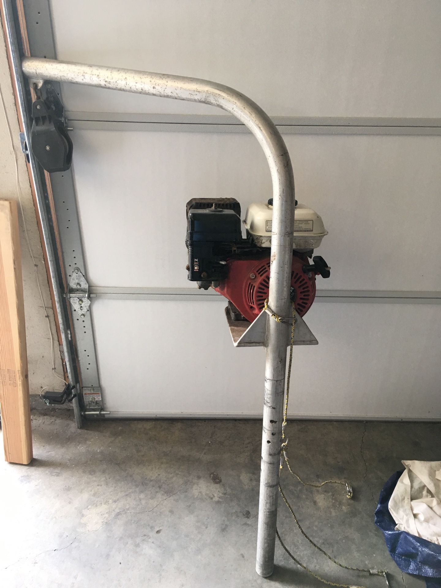 Honda crab shrimp pot puller w/Davit