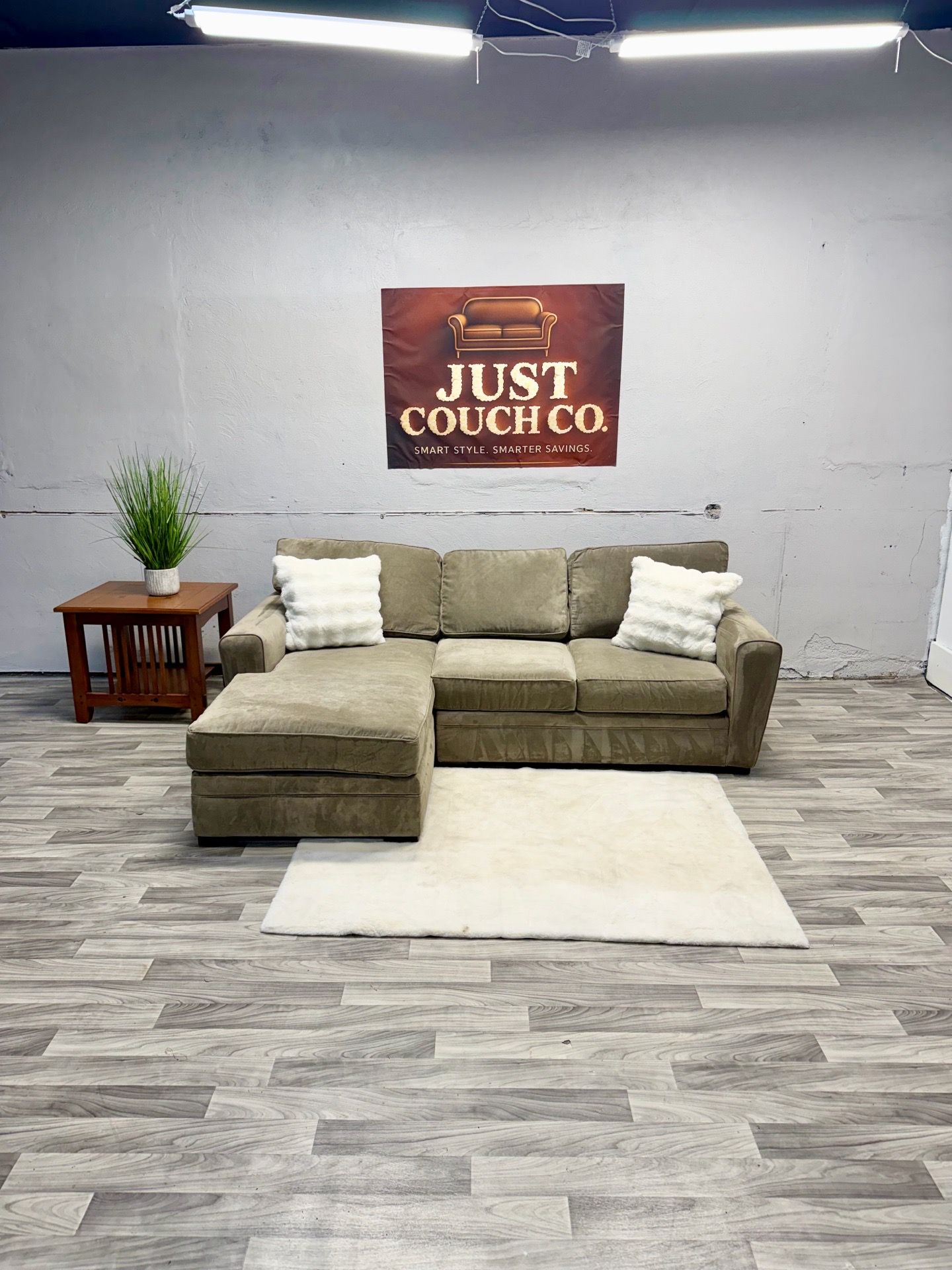 Free Delivery - Raymour & Flanigan Artemis Gray 2 Piece Sectional Couch