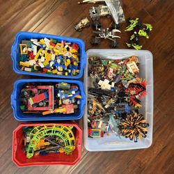 Used LEGO & KNEX Building Toy