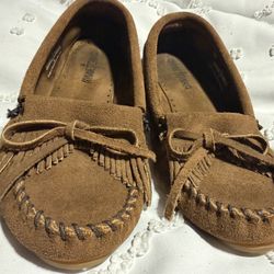 MINNETONKA Moccasin Women’s 6.5