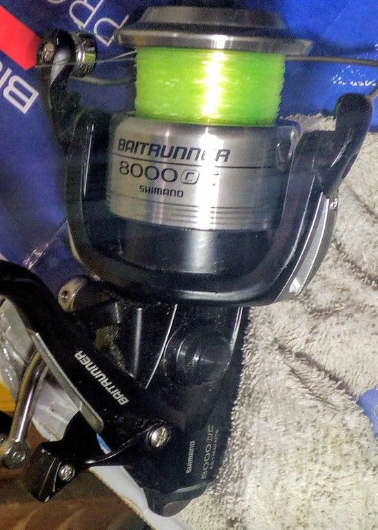 Shimano Baitrunner 8000 Avenger 50 2 9ft Ugly Sticks Med Act